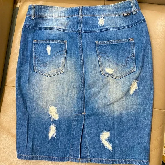 Denim Skirt. ONLY brand. Smart & Chic!!! - Picture 3 of 3
